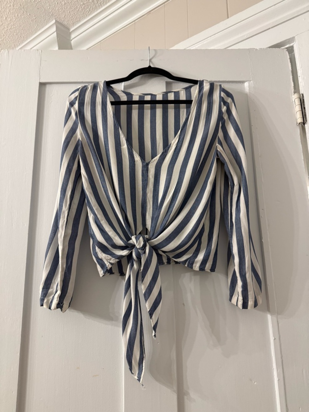 Striped Tie-Front V-Neck Boho Blouse - Blue & White
